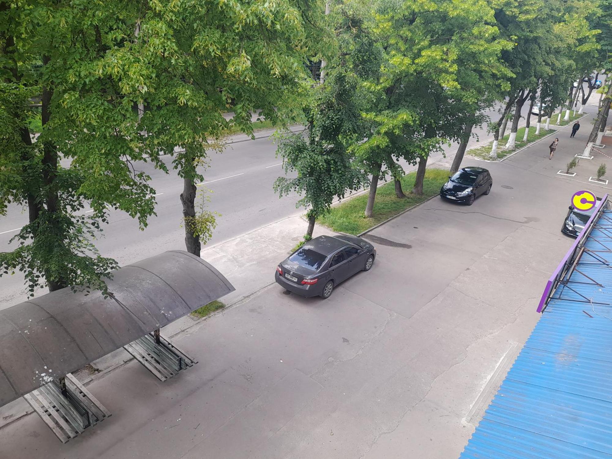 Квартира Біля Парку На Княгині Ольги 13 リウネ エクステリア 写真